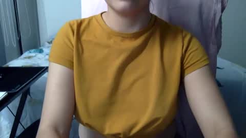 Snapshot of sindrastone chatting on 12.10.24 Sindra online show from 12.10.24