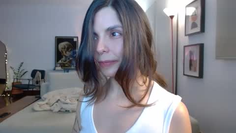 Snapshot of sinner_medusa chatting on 10.14.25 Perseuss killer online show from 10.14.25