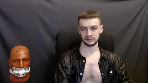 Sir Damien online show from 01.01.25