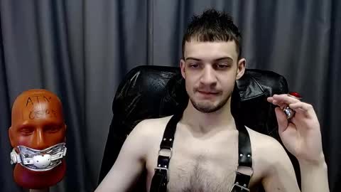 Sir Damien online show from 10.17.25