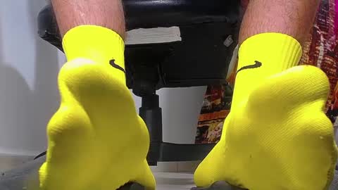 only foot                         worshipers here online show from 02.08.25