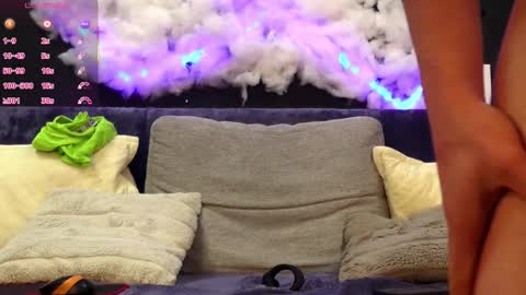 Snapshot of sirredy chatting on 09.18.25 Edy online show from 09.18.25