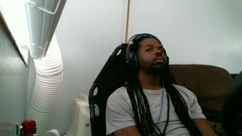 Snapshot of sirthedom chatting on 09.13.25 sirthedom online show from 09.13.25