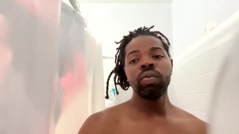 Snapshot of sirthedom chatting on 10.06.25 sirthedom online show from 10.06.25