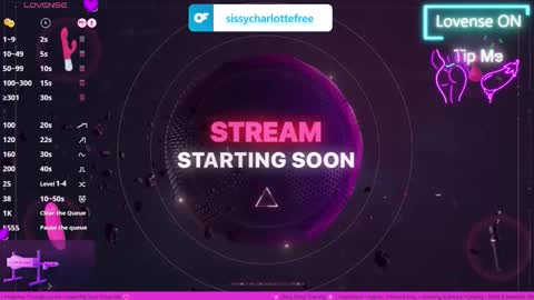 Snapshot of sissy_kyrie chatting on 12.01.25 Kyrie online show from 12.01.25