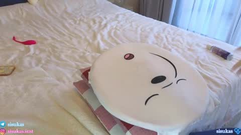 Snapshot of sisukass chatting on 01.16.25 Luna And Alek 3 online show from 01.16.25