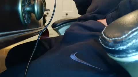 Snapshot of sjb10 chatting on 11.10.25 sjb10 online show from 11.10.25