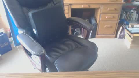 Snapshot of sjbottomboi chatting on 03.10.25 sjbottomboi online show from 03.10.25