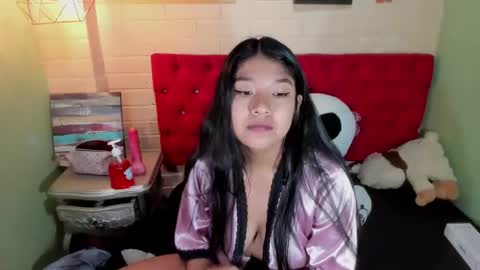 Snapshot of skarlettkray chatting on 12.28.24 Skarlet online show from 12.28.24