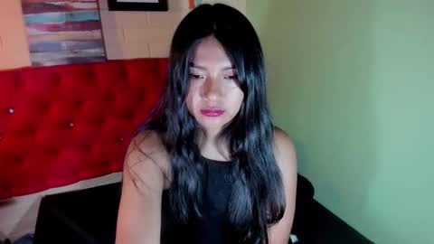 Snapshot of skarlettkray chatting on 01.30.25 Skarlet online show from 01.30.25