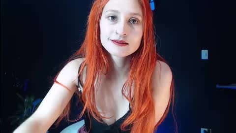 Snapshot of skinny_raven chatting on 10.23.25 Marion online show from 10.23.25