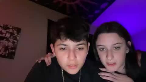 Snapshot of skinnyangel21 chatting on 11.28.25 skinnyangel21 online show from 11.28.25