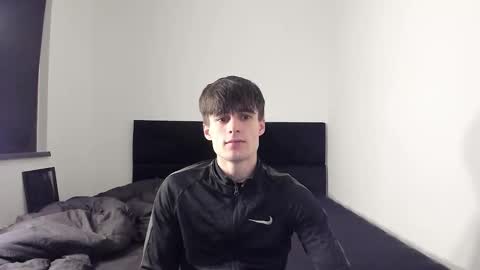 skinnyguywithbigd online show from 10.19.25