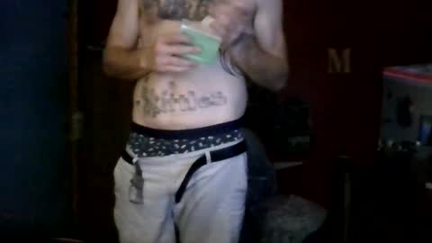 Snapshot of skittles19944 chatting on 10.17.25 kittle online show from 10.17.25