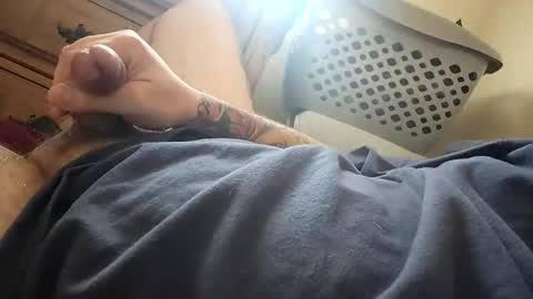 Snapshot of skott4541 chatting on 11.04.25 skott4541 online show from 11.04.25