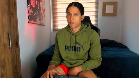 Snapshot of skull_prospect chatting on 01.12.25 Liam Vokov online show from 01.12.25