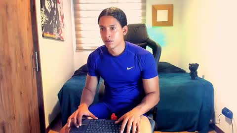 Snapshot of skull_prospect chatting on 01.24.25 Liam Vokov online show from 01.24.25