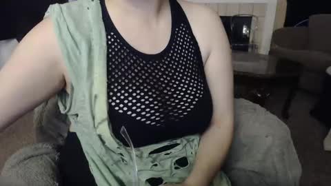 SKYLE   online show from 10.25.25