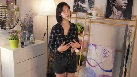 Snapshot of skyemcguire chatting on 09.18.25 Melissa online show from 09.18.25