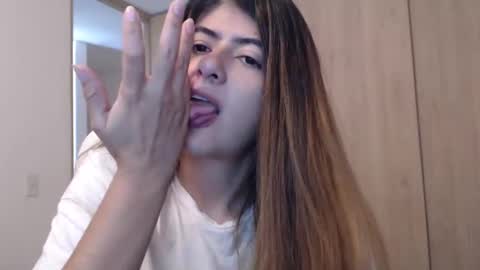 Skyler online show from 01.15.25