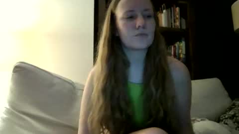 Sky Winters online show from 11.28.25