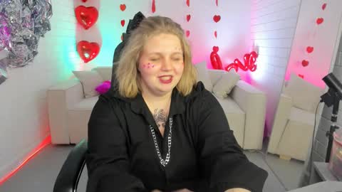 Slada Deew online show from 02.15.25