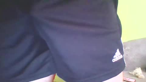 Snapshot of slaveboy32bi chatting on 10.18.25 slave boy perwers bdsmFEMDOM online show from 10.18.25