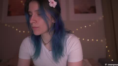 Snapshot of sleepingsonya chatting on 12.21.24 Sonya online show from 12.21.24