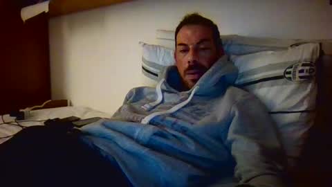 Snapshot of slevin1983 chatting on 12.08.24 slevin online show from 12.08.24