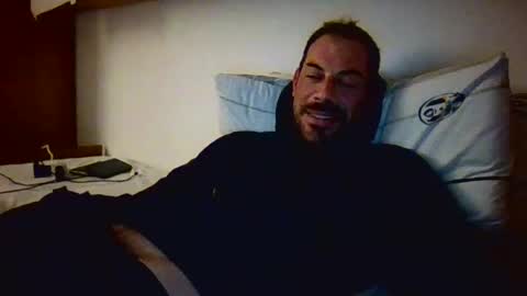 Snapshot of slevin1983 chatting on 12.13.24 slevin online show from 12.13.24