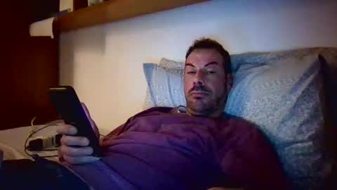 Snapshot of slevin1983 chatting on 03.02.25 slevin online show from 03.02.25