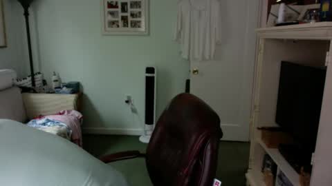 Snapshot of slick50000 chatting on 09.10.25 slick50000 online show from 09.10.25