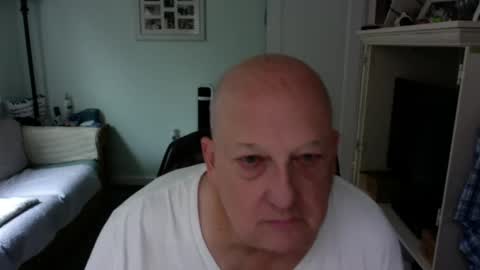 Snapshot of slick50000 chatting on 10.13.25 slick50000 online show from 10.13.25