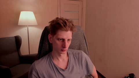 Snapshot of slim_andy chatting on 12.20.24 Andy online show from 12.20.24