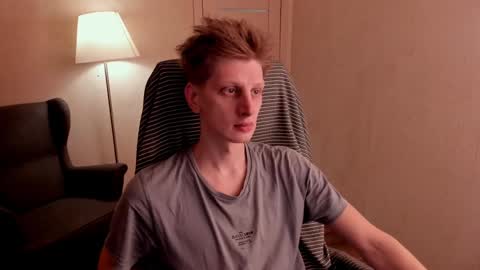 Snapshot of slim_andy chatting on 12.26.24 Andy online show from 12.26.24