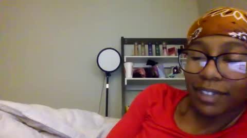 Snapshot of slimmmgooodiexoxo chatting on 12.04.24 slimmmgooodiexoxo online show from 12.04.24