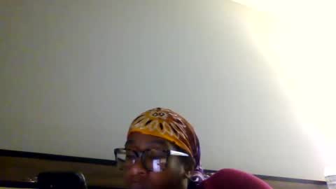 slimmmgooodiexoxo online show from 12.29.24