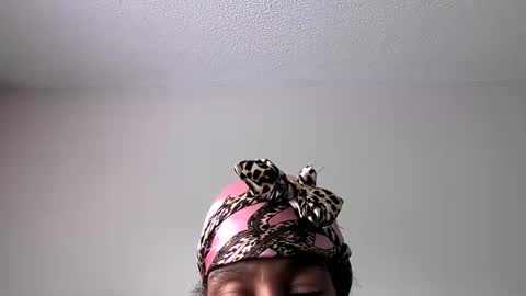 slimmmgooodiexoxo online show from 09.23.25