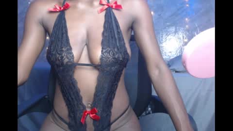 Snapshot of slimzyx chatting on 01.14.25 slimzyx online show from 01.14.25