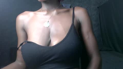 Snapshot of slimzyx chatting on 10.12.25 slimzyx online show from 10.12.25