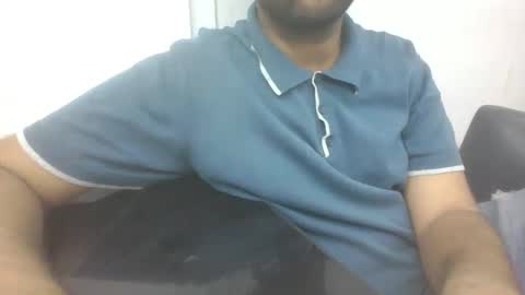 Snapshot of slothslav chatting on 01.11.25 slothslav online show from 01.11.25