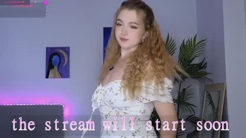 Emily online show from 01.04.25