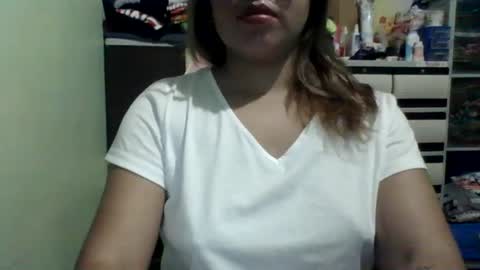 Snapshot of small_boobs59 chatting on 02.06.25 Lovewella online show from 02.06.25