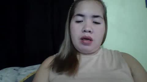 Snapshot of small_boobs59 chatting on 02.27.25 Lovewella online show from 02.27.25