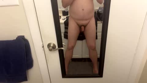 Snapshot of smalldick0324 chatting on 10.24.25 smalldick0324 online show from 10.24.25