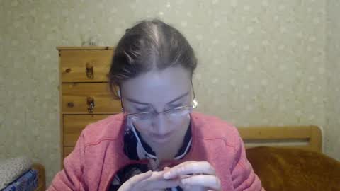 Snapshot of smart_rose chatting on 01.22.25 smart_rose online show from 01.22.25