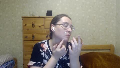 Snapshot of smart_rose chatting on 01.25.25 smart_rose online show from 01.25.25