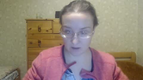 Snapshot of smart_rose chatting on 01.31.25 smart_rose online show from 01.31.25