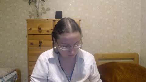Snapshot of smart_rose chatting on 02.04.25 smart_rose online show from 02.04.25