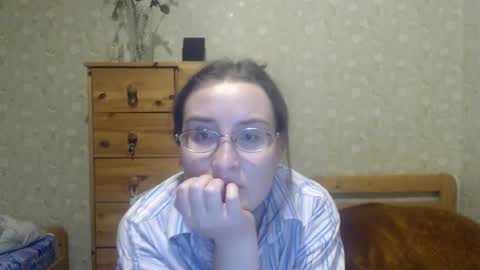 Snapshot of smart_rose chatting on 02.05.25 smart_rose online show from 02.05.25